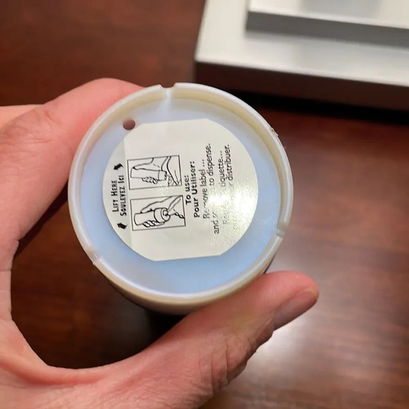 NWT Aussie 3 Min Miracle moist deep treatment for your hair - Picture 3 of 5